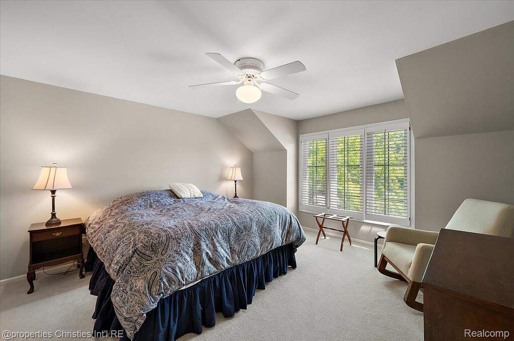 4 Bedroom Single Family Home/House's Image 48