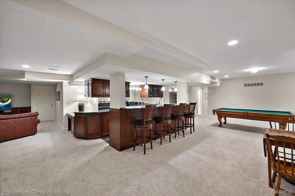 4 Bedroom Single Family Home/House's Image 53