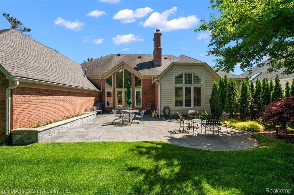 4 Bedroom Single Family Home/House's Image 76
