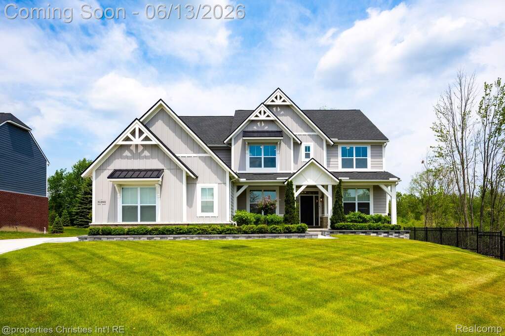 5 Bedroom Single Family Home/House's Image 40