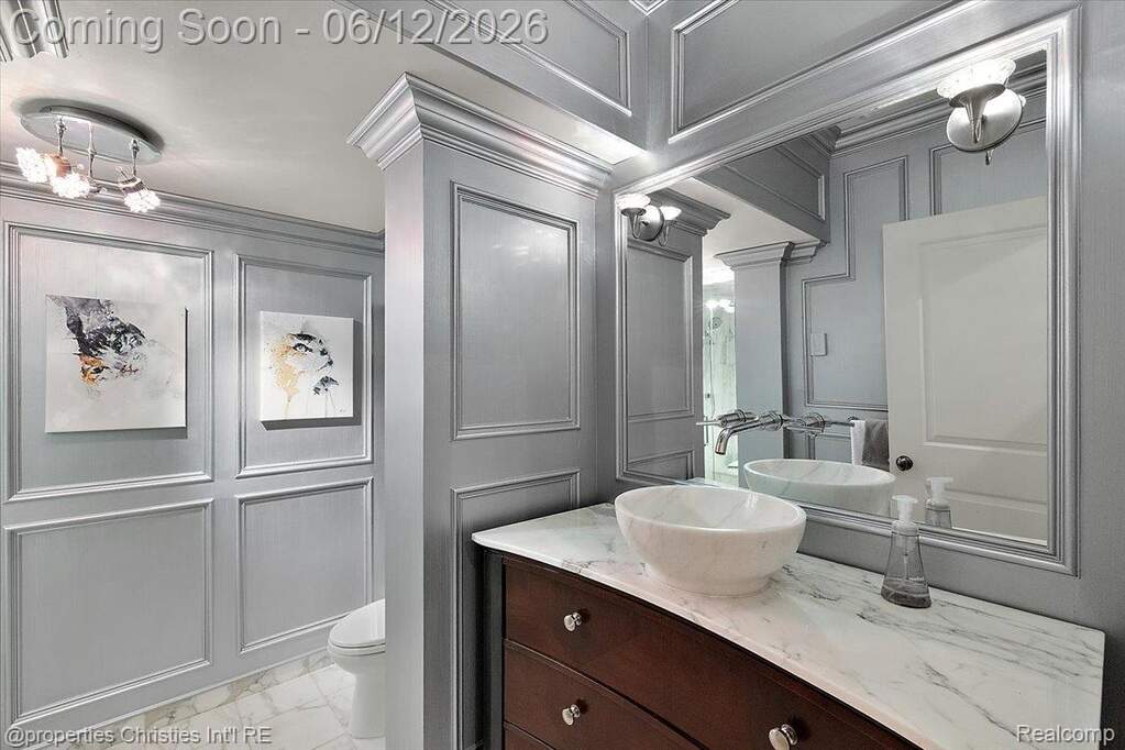 4 Bedroom Single Family Home/House's Image 31