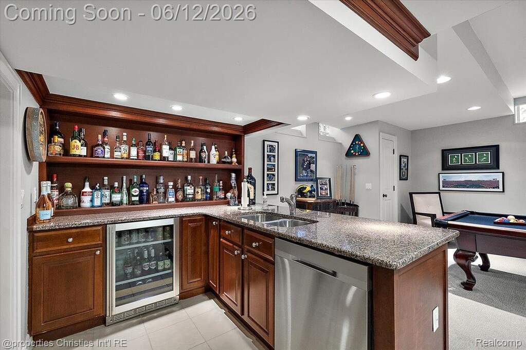 4 Bedroom Single Family Home/House's Image 45
