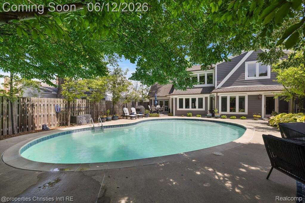 4 Bedroom Single Family Home/House's Image 55