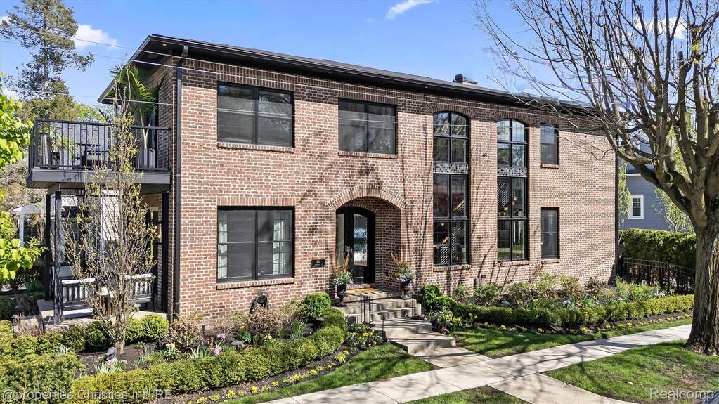 Single family home