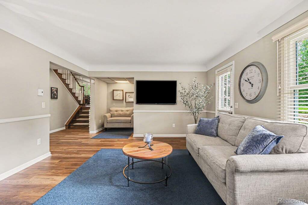 4 Bedroom Single Family Home/House's Image 26