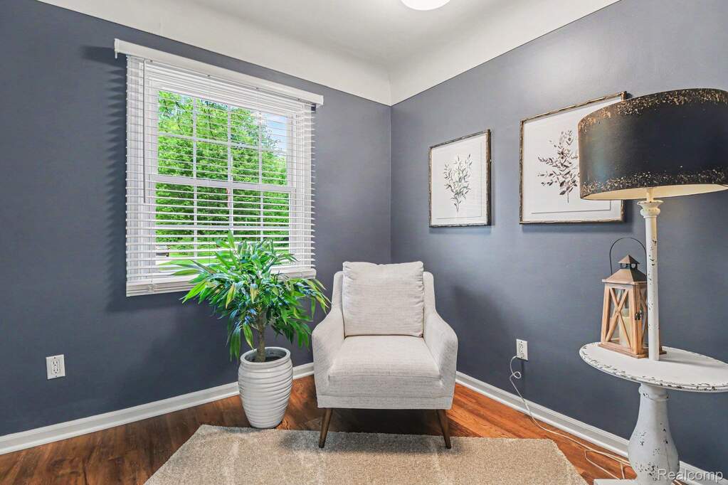 4 Bedroom Single Family Home/House's Image 30