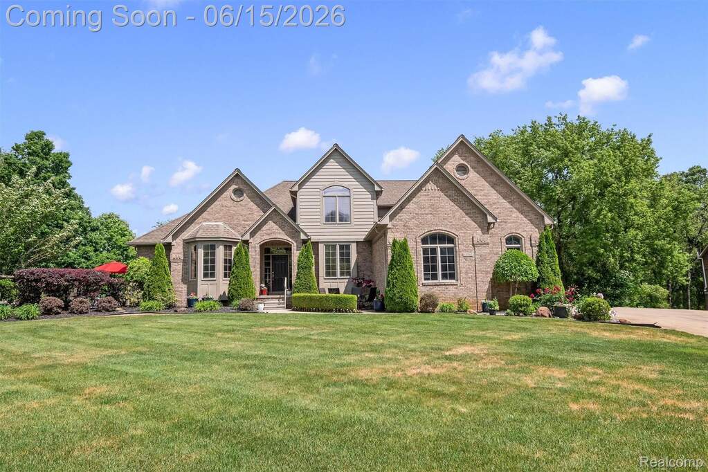 01-68960 Silver Fox Ln Washington, MI-16.jpg