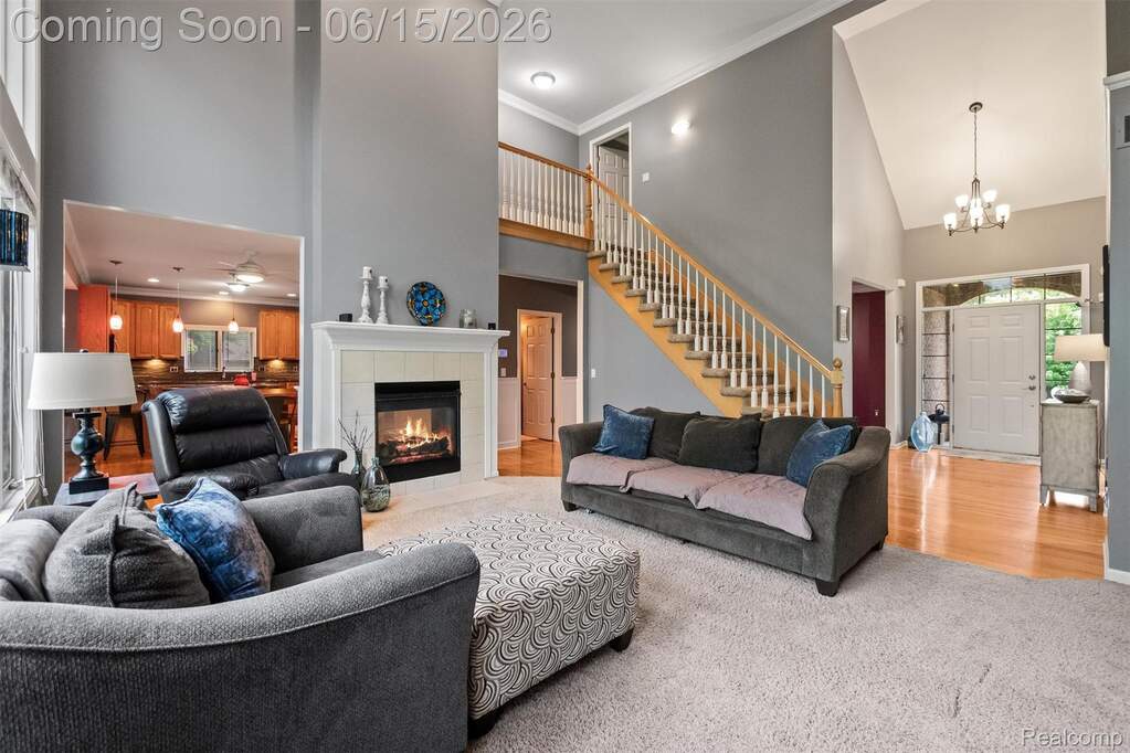 4 Bedroom Single Family Home/House's Image 7