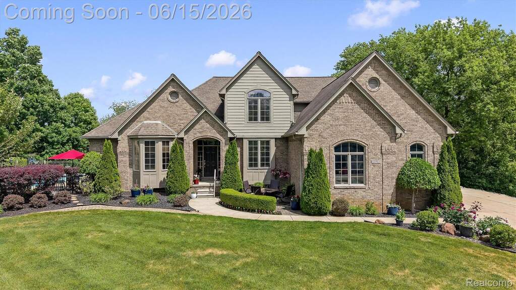 02-68960 Silver Fox Ln Washington, MI-30.jpg
