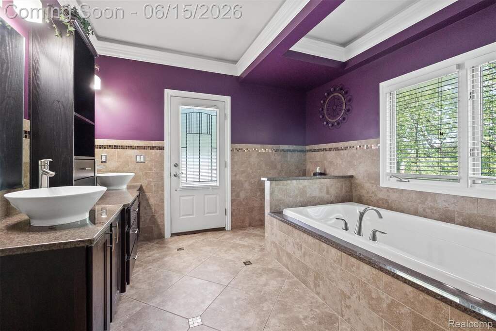 4 Bedroom Single Family Home/House's Image 19