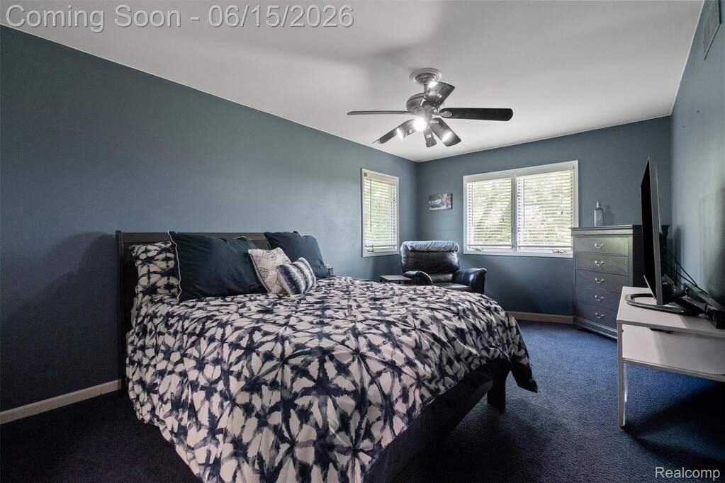 4 Bedroom Single Family Home/House's Image 25
