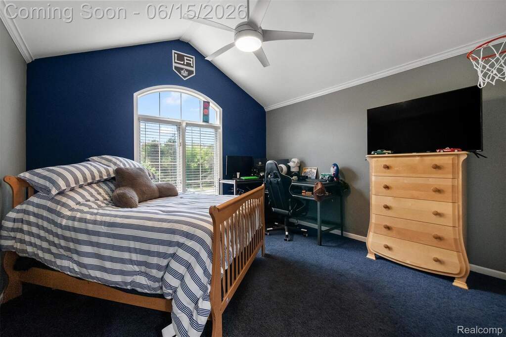 4 Bedroom Single Family Home/House's Image 26