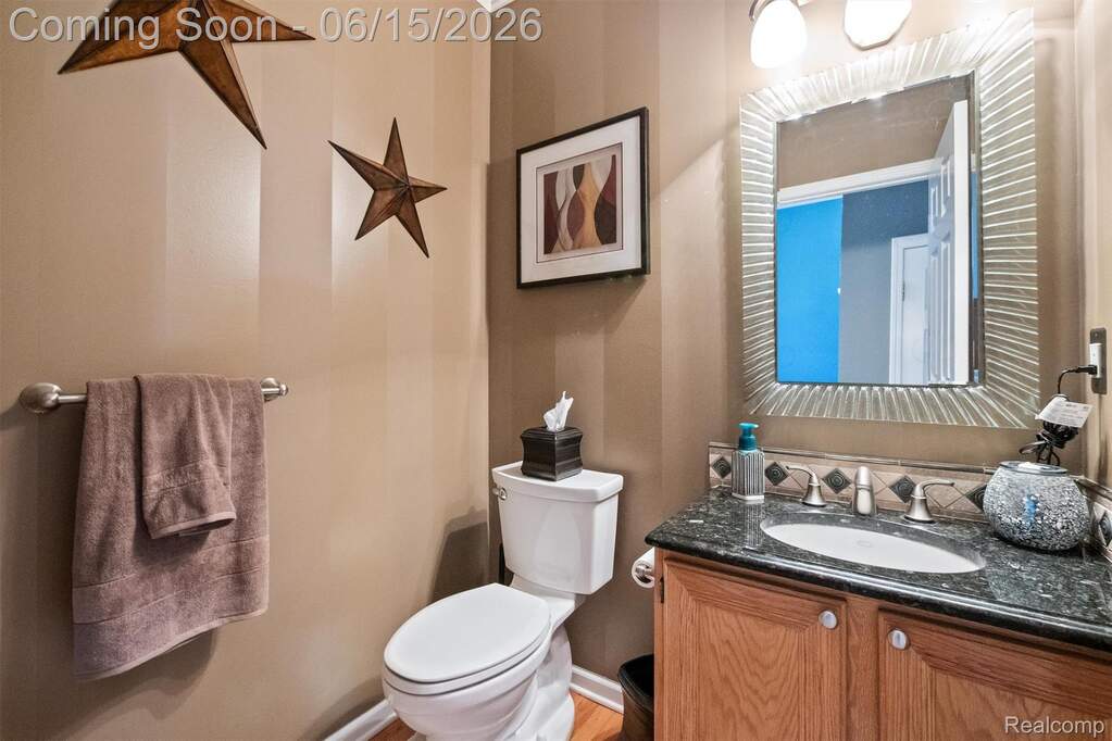 4 Bedroom Single Family Home/House's Image 32
