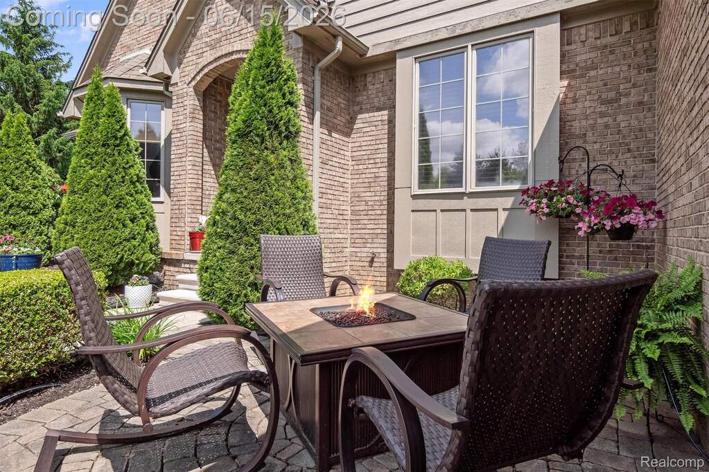 4 Bedroom Single Family Home/House's Image 57