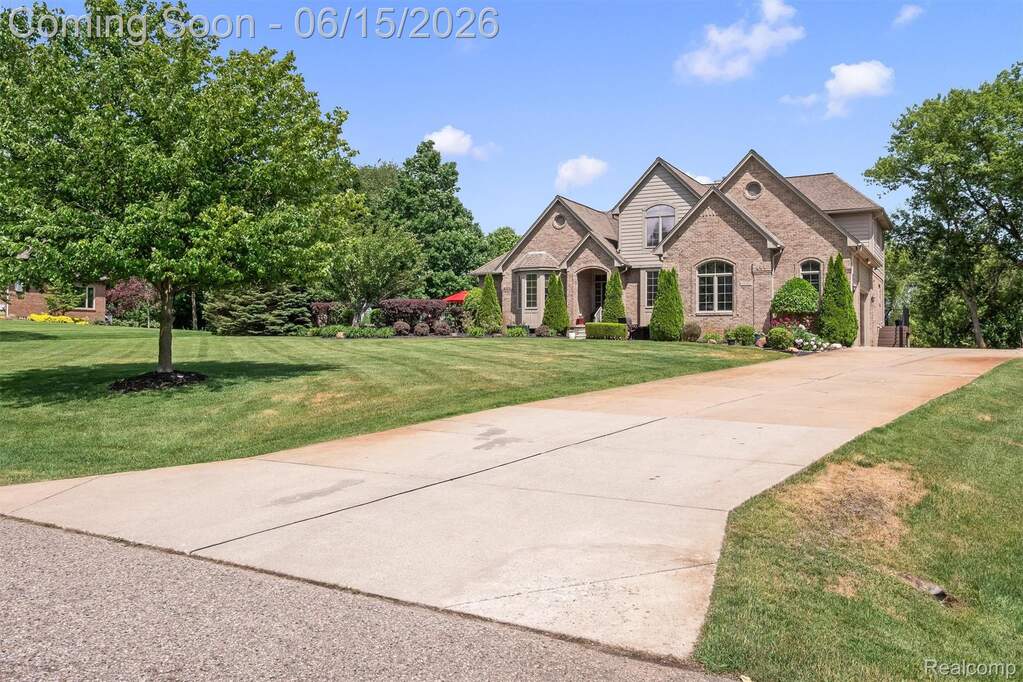 4 Bedroom Single Family Home/House's Image 60