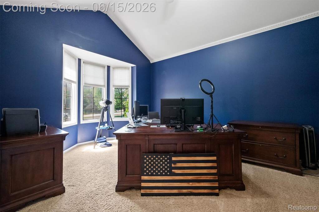 4 Bedroom Single Family Home/House's Image 4