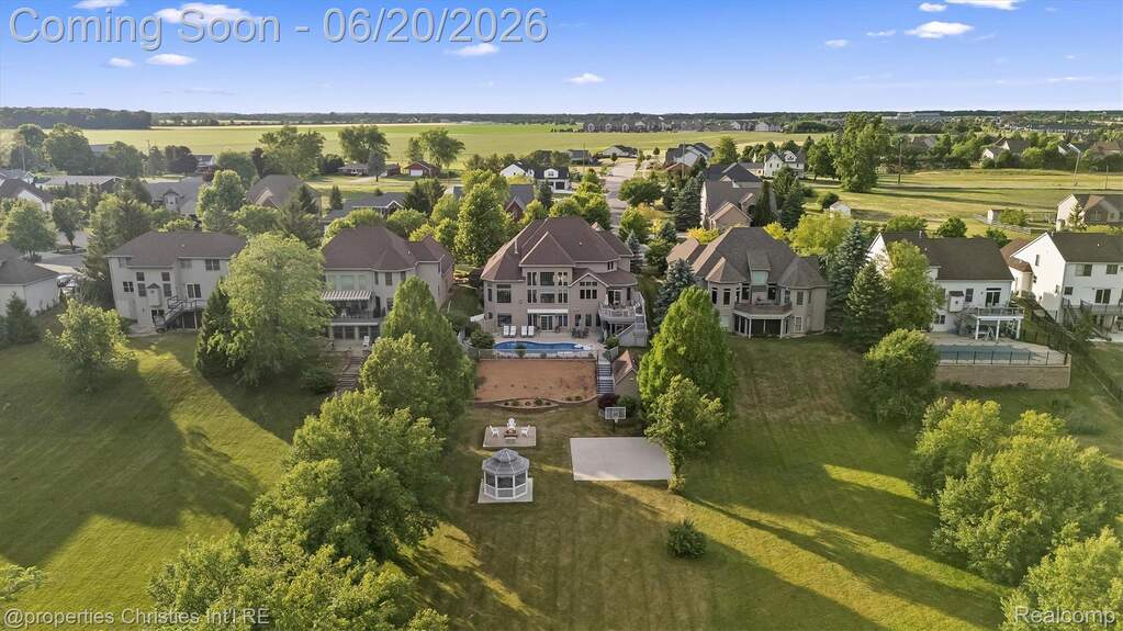 5 Bedroom Single Family Home/House's Image 43