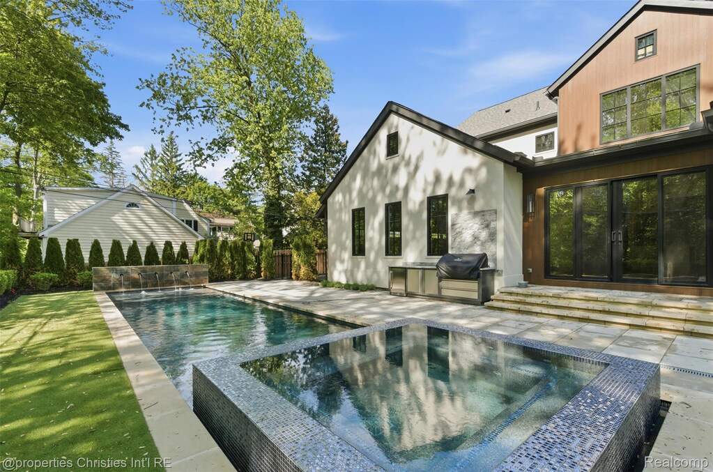 Resort Style Living