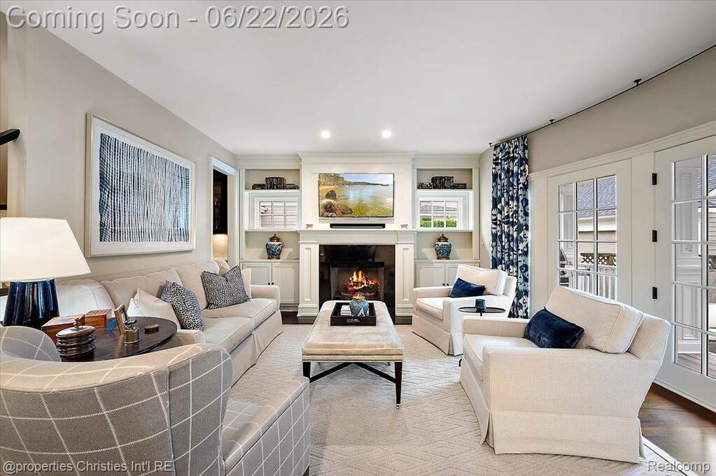 4 Bedroom Single Family Home/House's Image 17