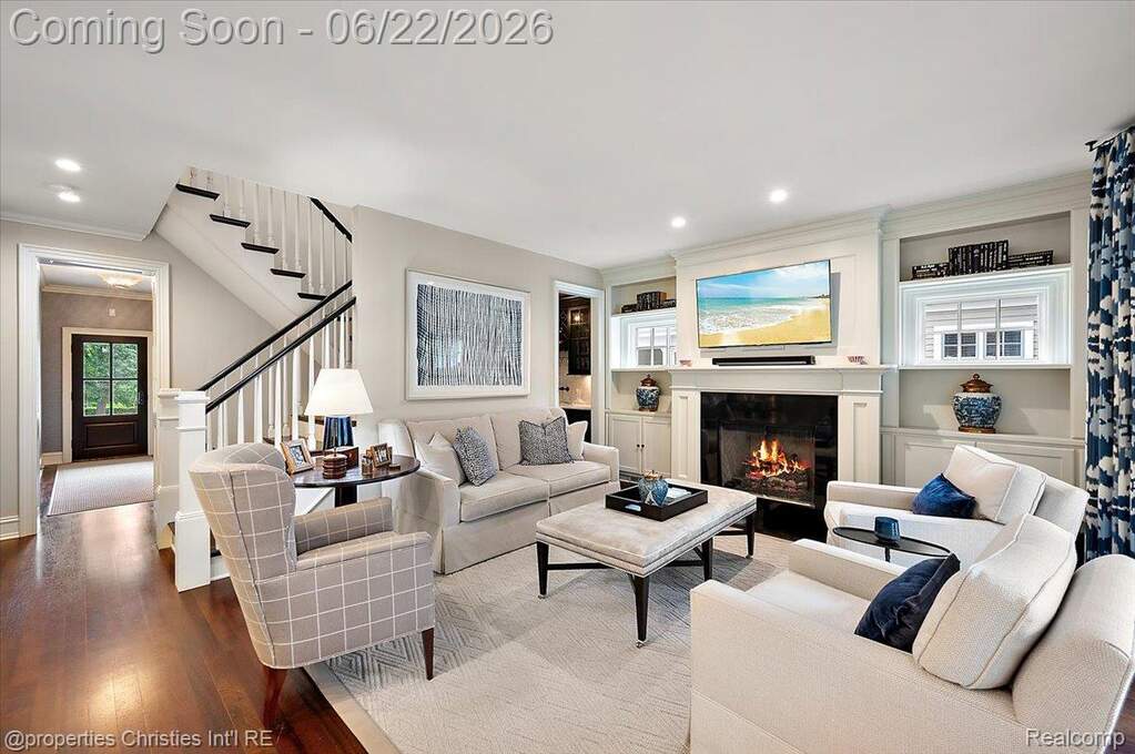 4 Bedroom Single Family Home/House's Image 18