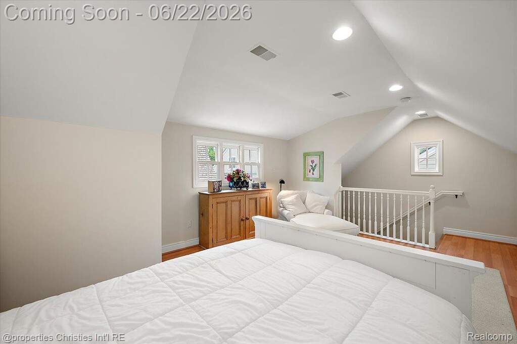 4 Bedroom Single Family Home/House's Image 42