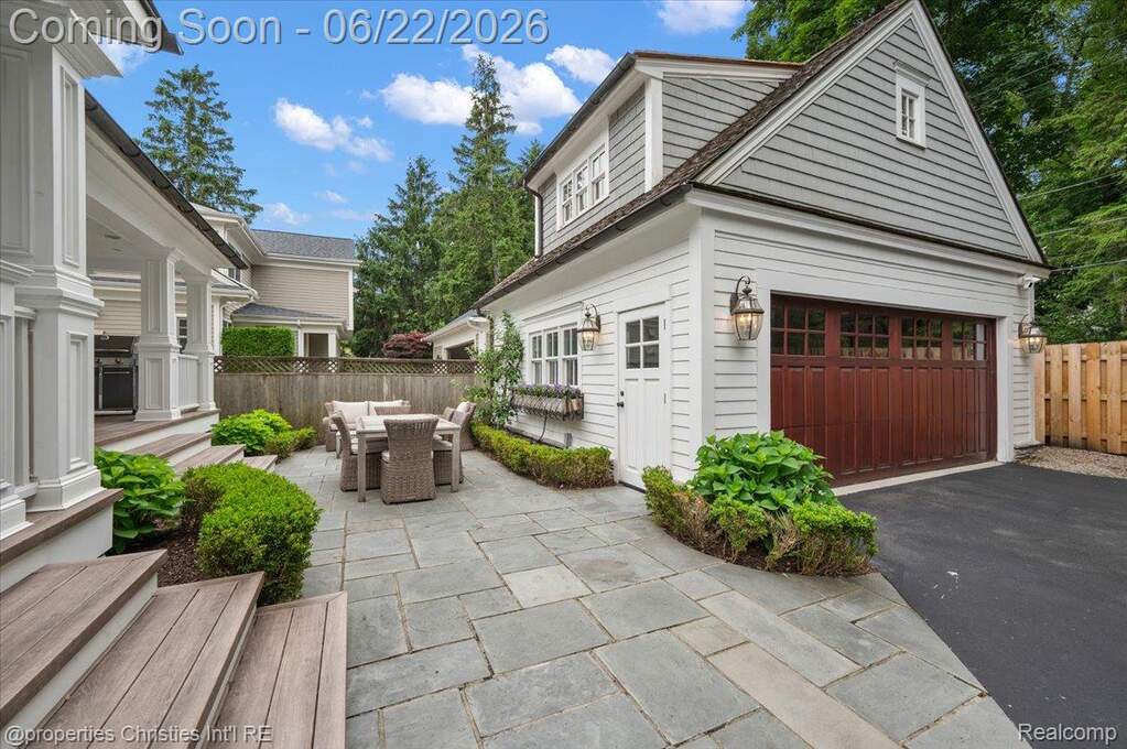 4 Bedroom Single Family Home/House's Image 54