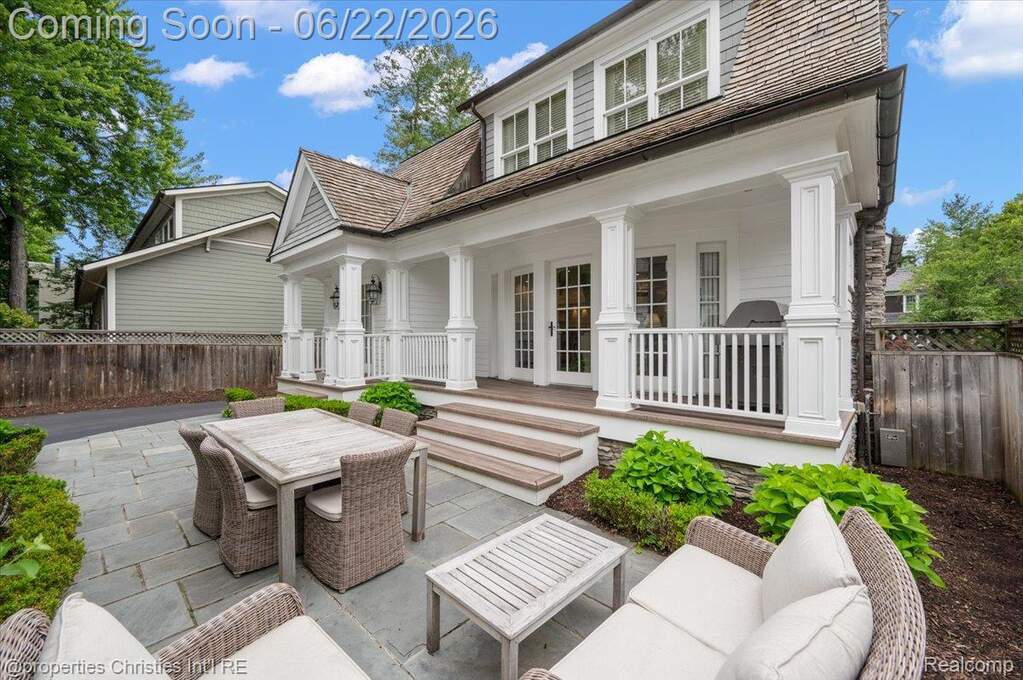 4 Bedroom Single Family Home/House's Image 58