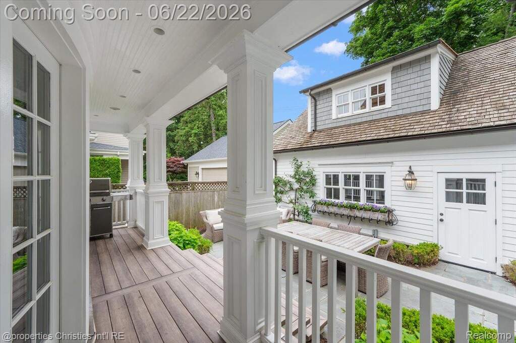 4 Bedroom Single Family Home/House's Image 60
