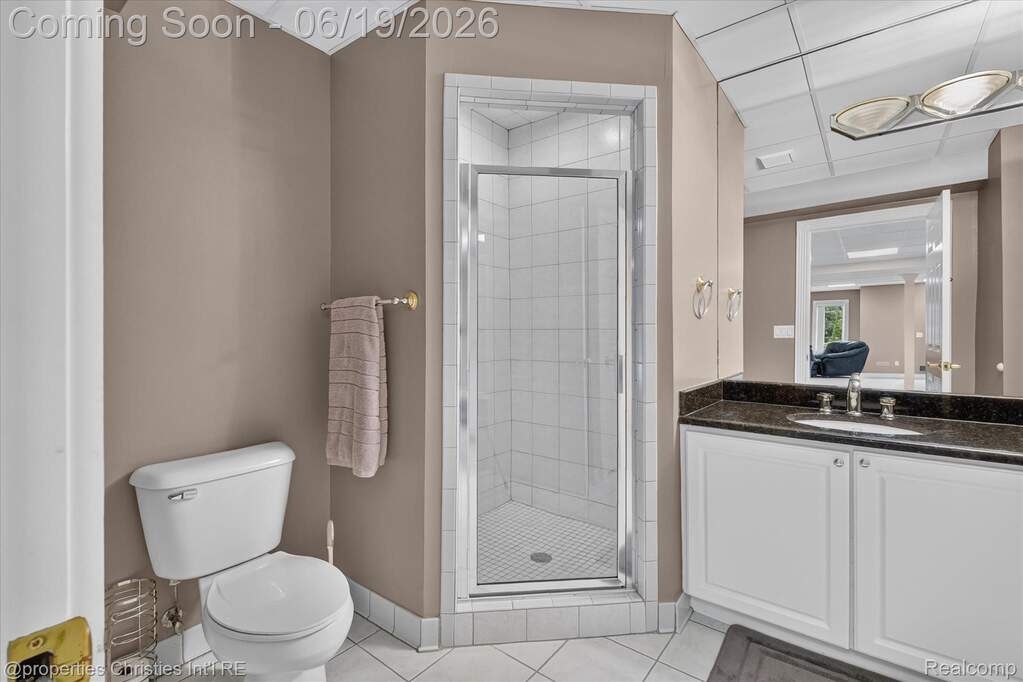 4 Bedroom Single Family Home/House's Image 43