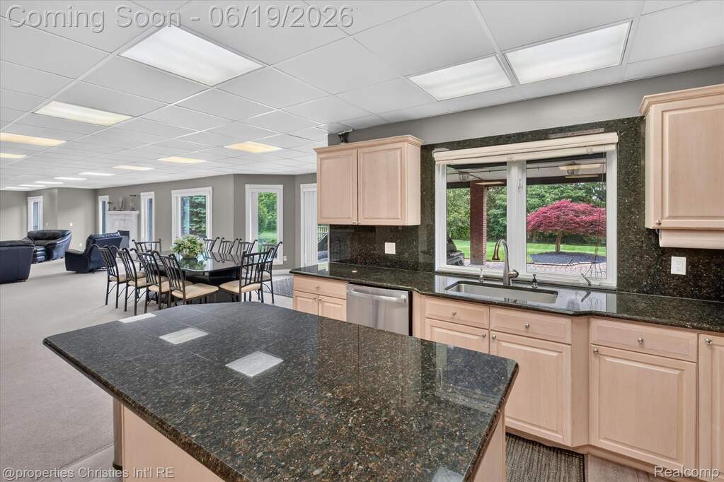4 Bedroom Single Family Home/House's Image 53