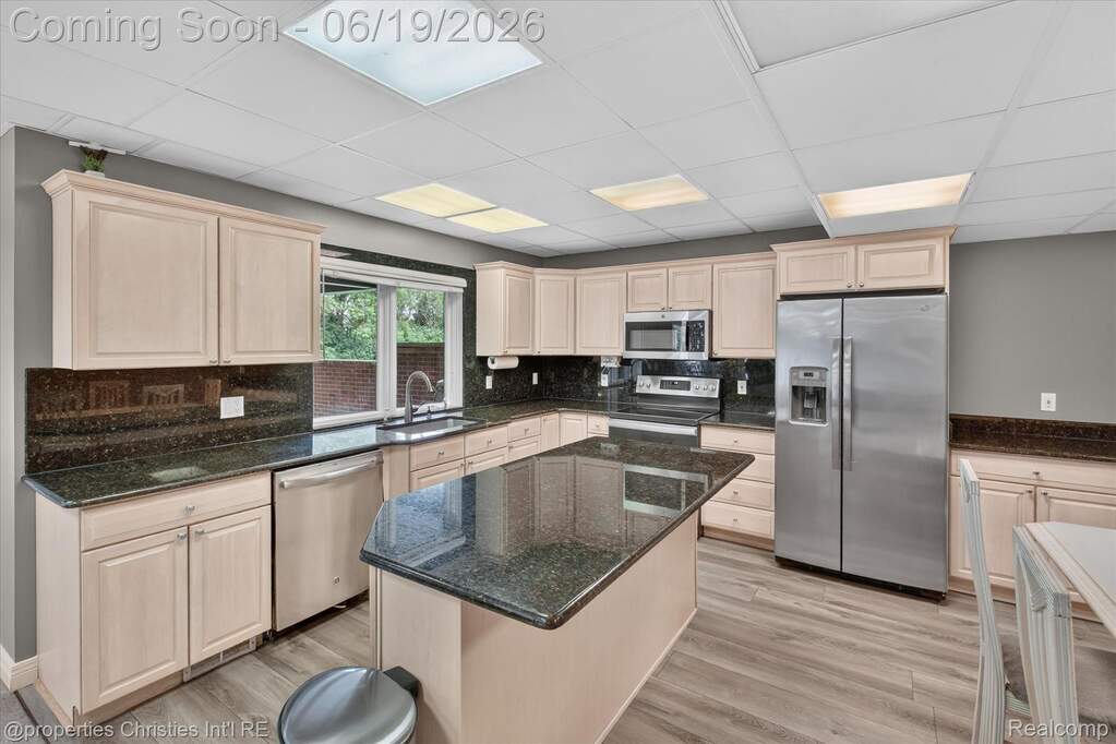 4 Bedroom Single Family Home/House's Image 54