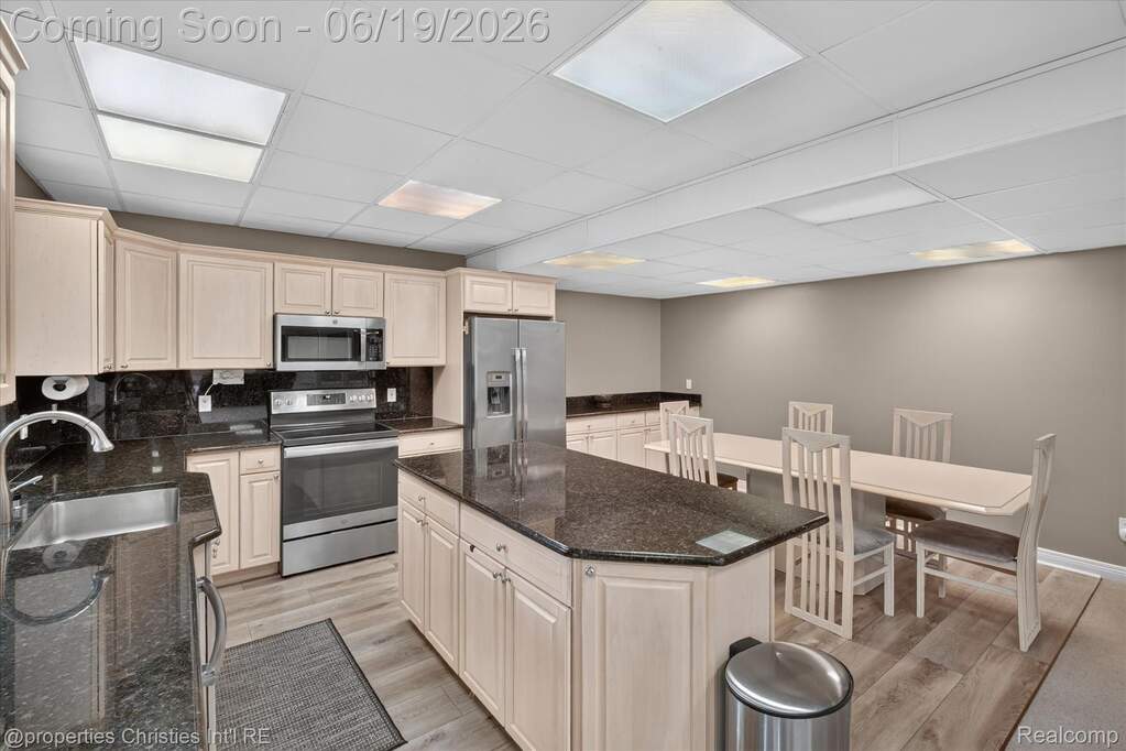 4 Bedroom Single Family Home/House's Image 56