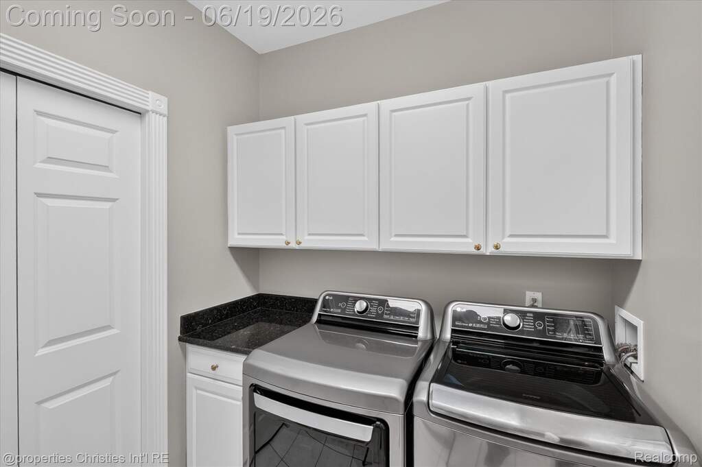 4 Bedroom Single Family Home/House's Image 61