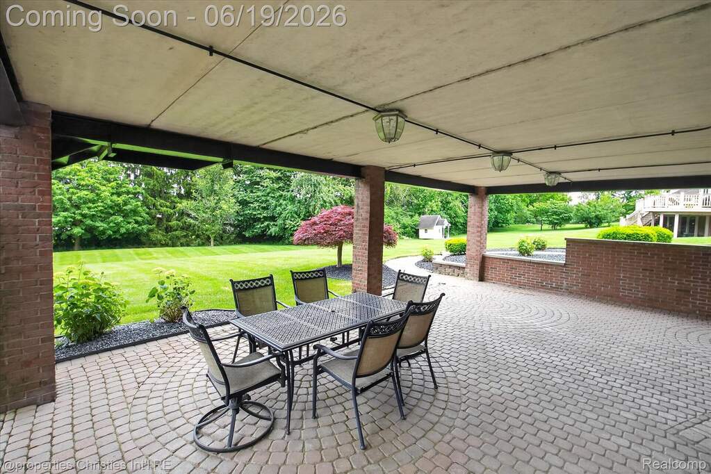 4 Bedroom Single Family Home/House's Image 64