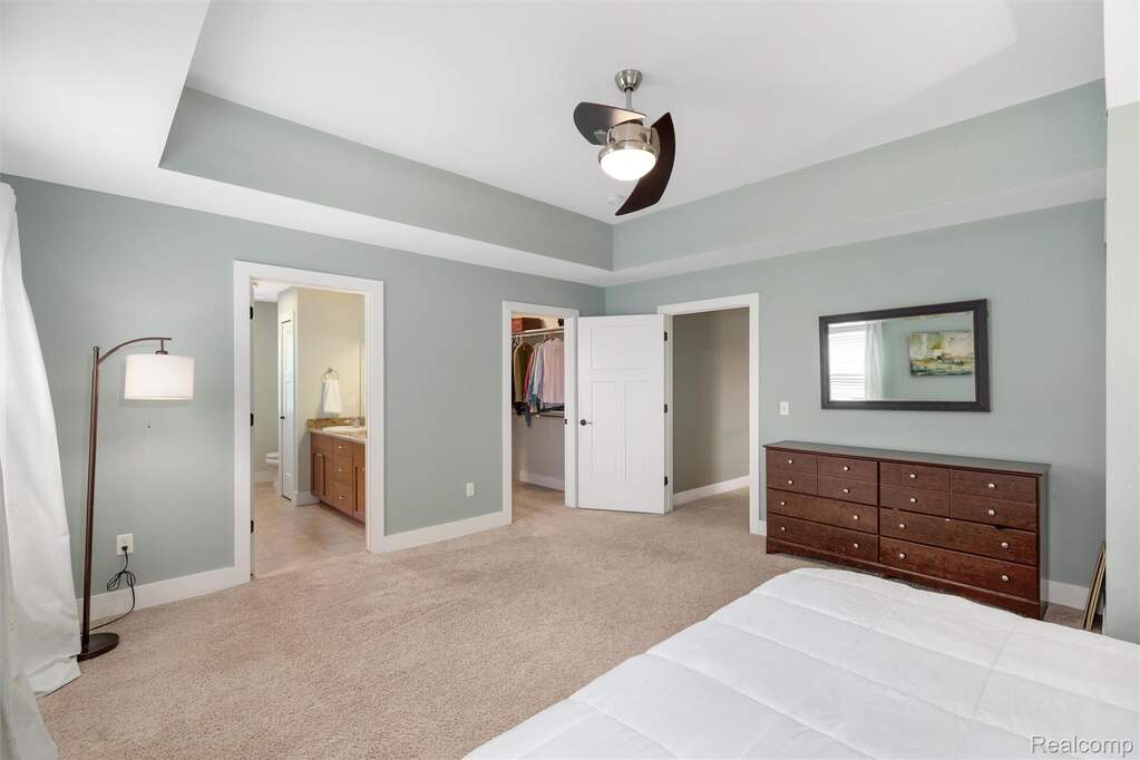 4 Bedroom Single Family Home/House's Image 24