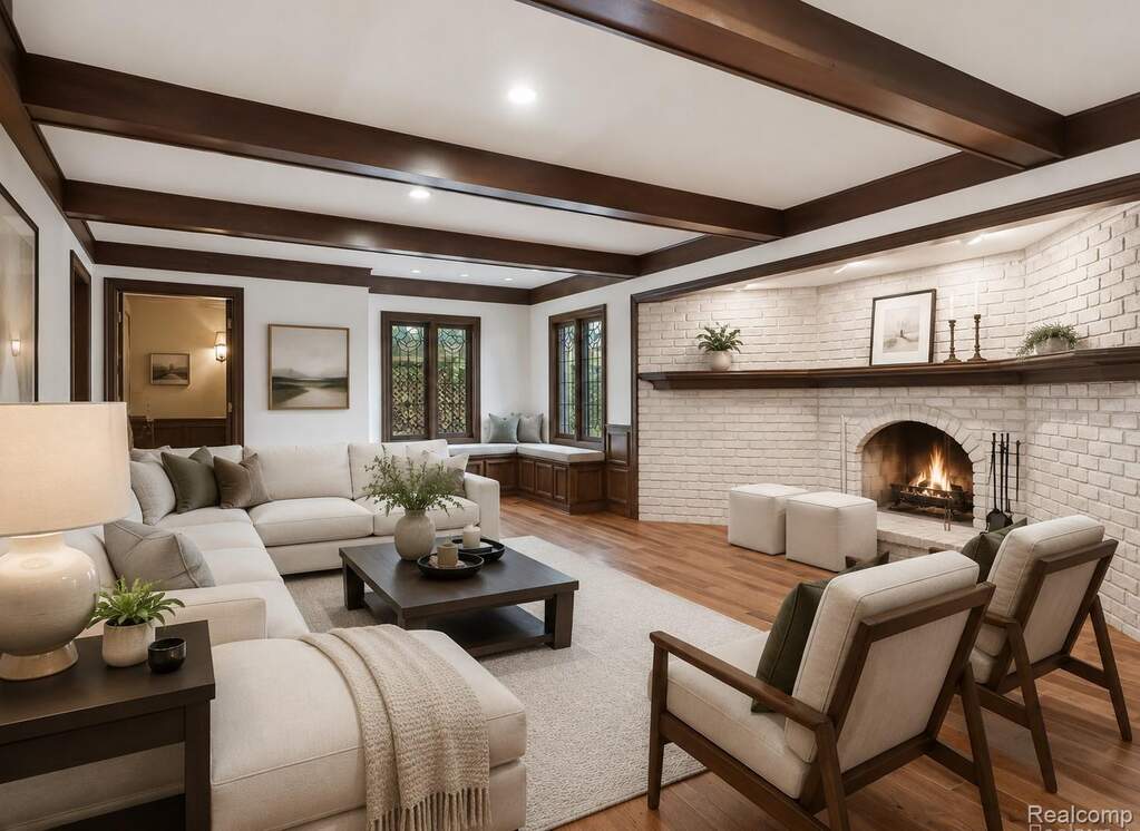 4 Bedroom Single Family Home/House's Image 6
