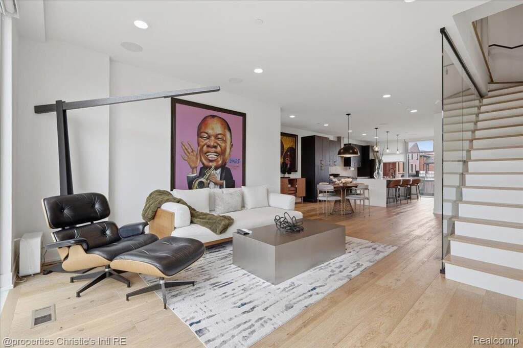 3 Bedroom Villa/Townhouse's Image 16