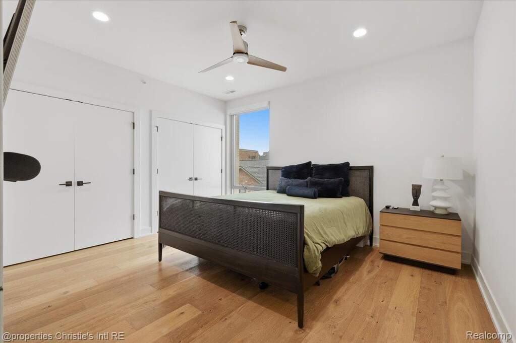 3 Bedroom Villa/Townhouse's Image 18