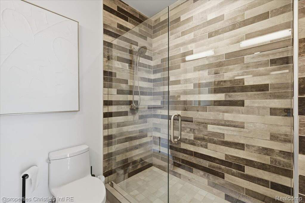 3 Bedroom Villa/Townhouse's Image 21