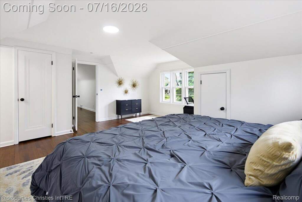 4 Bedroom Single Family Home/House's Image 28
