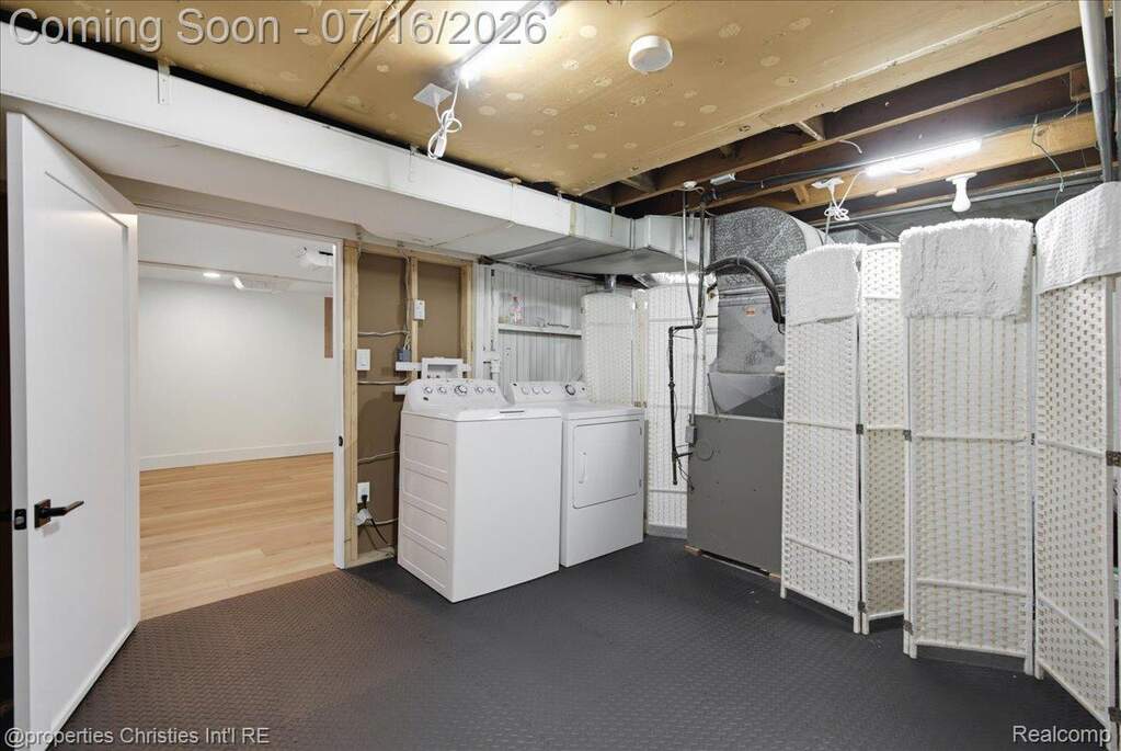 4 Bedroom Single Family Home/House's Image 41