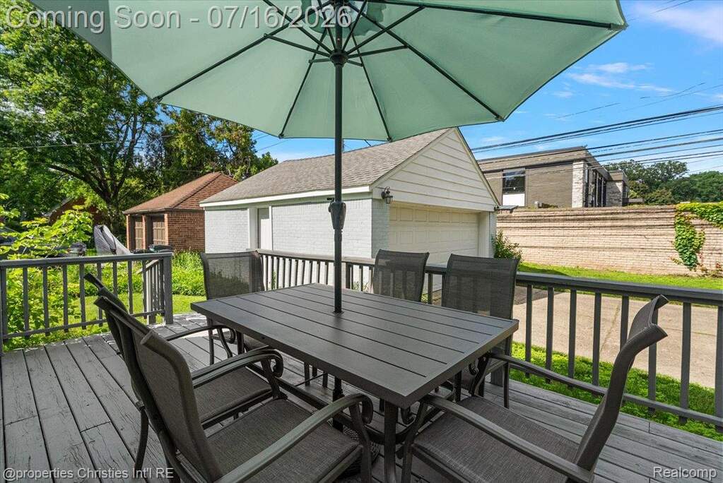 4 Bedroom Single Family Home/House's Image 42