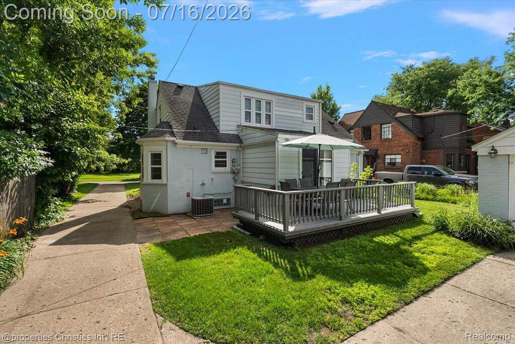 4 Bedroom Single Family Home/House's Image 44