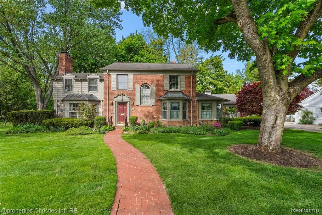 Bloomfield Hills