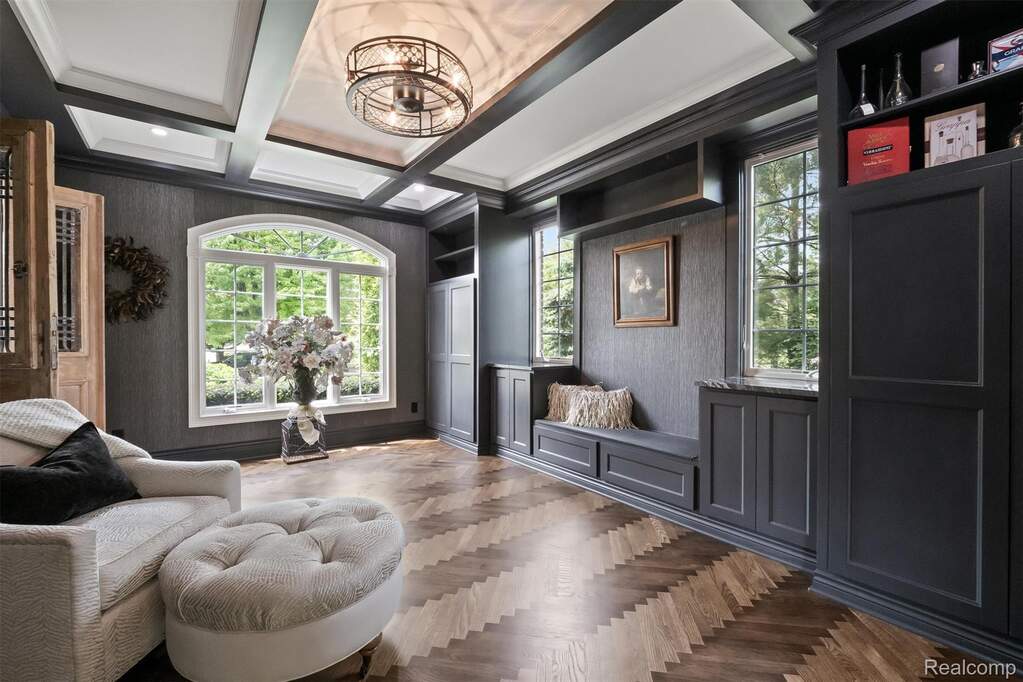 4 Bedroom Single Family Home/House's Image 15