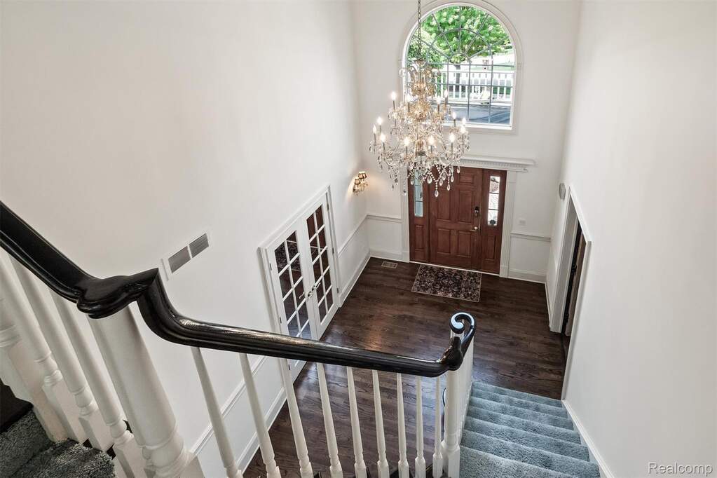 4 Bedroom Single Family Home/House's Image 40