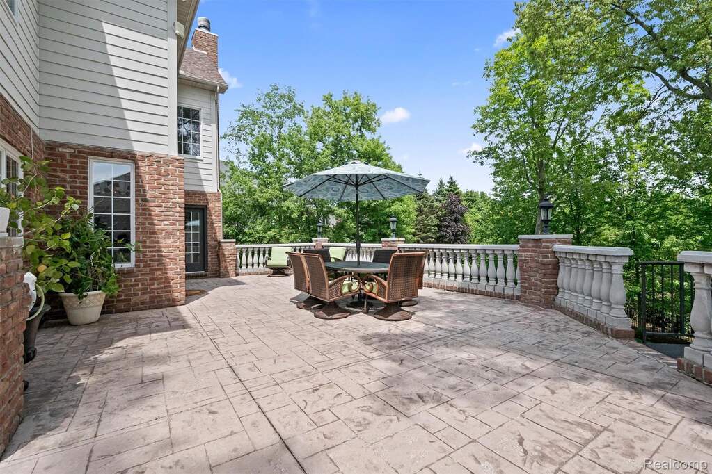 4 Bedroom Single Family Home/House's Image 51
