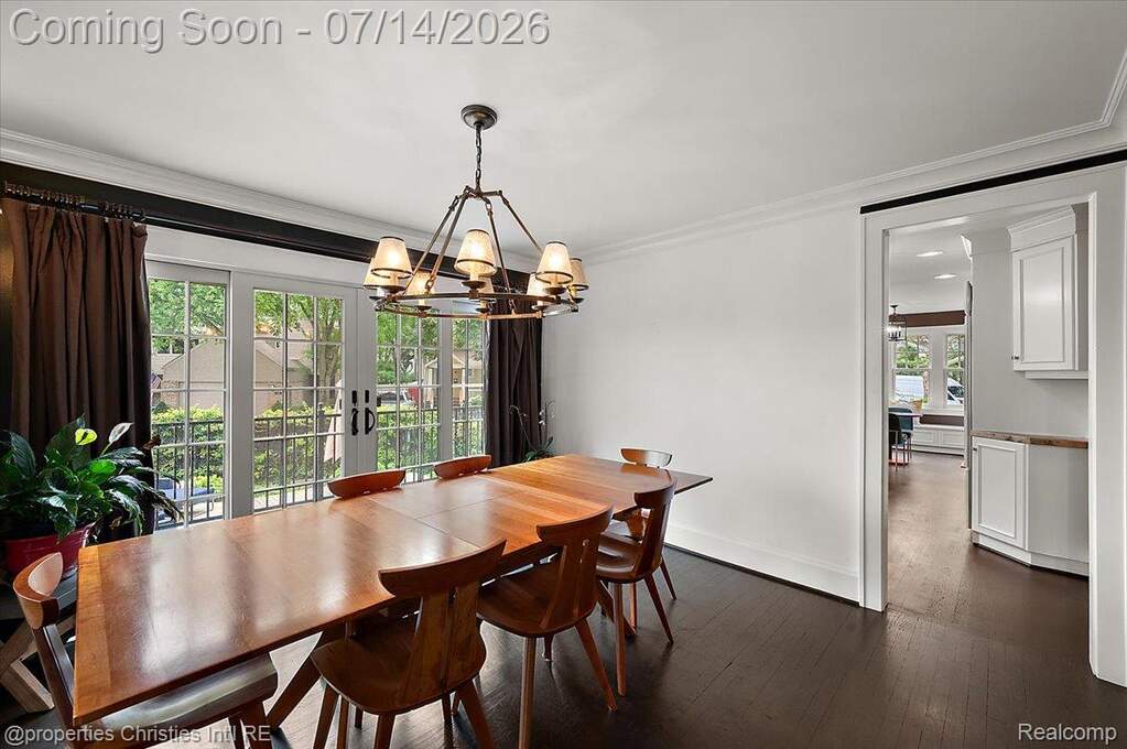 4 Bedroom Single Family Home/House's Image 15