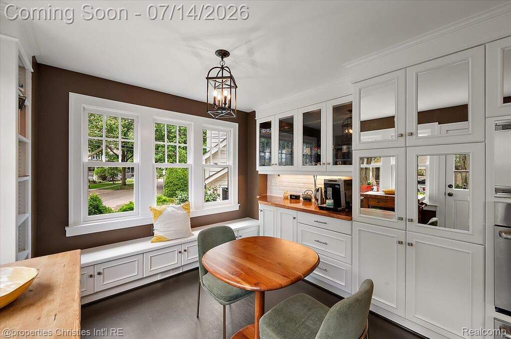 4 Bedroom Single Family Home/House's Image 26