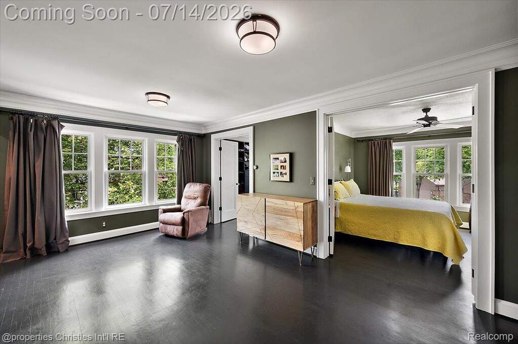 4 Bedroom Single Family Home/House's Image 49